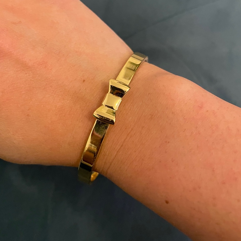 Kate Spade bow bangle